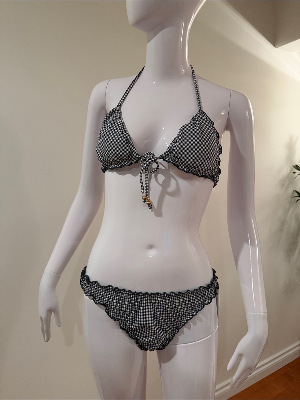 NWT Simons Vision Gingham Ruffle Bikini Set Black White M